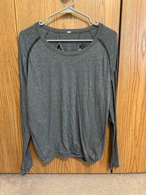 Lululemon Stop Drop & Squat Long Sleeve